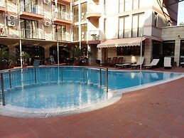 Menada Apartments in Tarsis Nova Complex