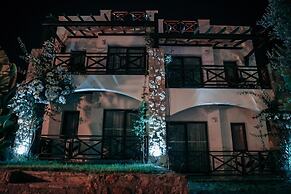 Amore Boutique Hotel