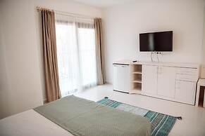 Amore Boutique Hotel