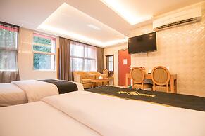 Suwara Hotel