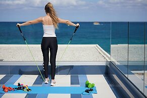 I Resort Beach Hotel & Spa