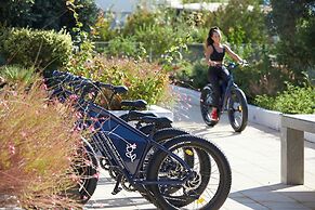 I Resort Beach Hotel & Spa