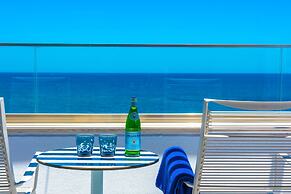 I Resort Beach Hotel & Spa