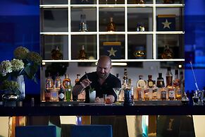 I Resort Beach Hotel & Spa