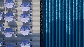 I Resort Beach Hotel & Spa