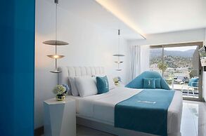 I Resort Beach Hotel & Spa