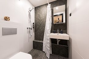 Hilltop Apartments City Centre