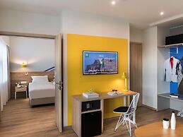 ibis Styles Athens Routes