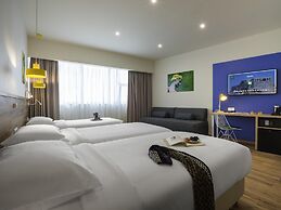 ibis Styles Athens Routes