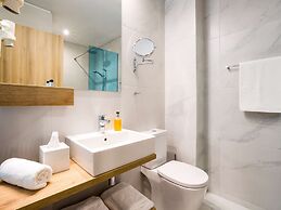 ibis Styles Athens Routes