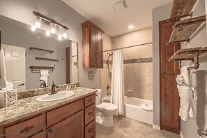 Rio Refuge Rg 105 2 Bedroom Condo by RedAwning