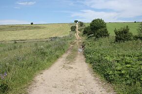 The Jug and Glass Inn
