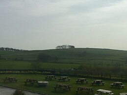 The Jug and Glass Inn