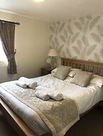 The Jug and Glass Inn