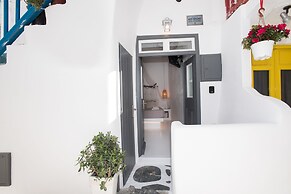 Sea Blue Venices Houses