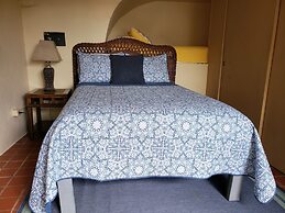 Little Indigo Apartments