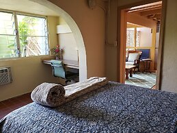 Little Indigo Apartments