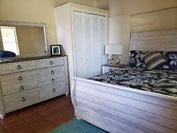 Little Indigo Apartments