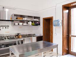 Lobby Collective Hostel