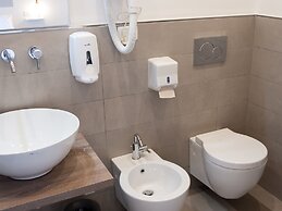 Lobby Collective Hostel