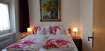 Casa Cristina- Kurpension und Appartements