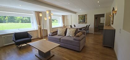 Casa Cristina- Kurpension und Appartements