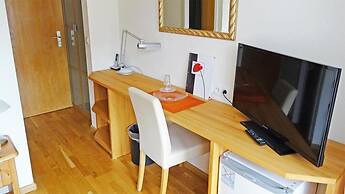 Casa Cristina- Kurpension und Appartements