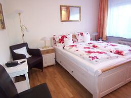 Casa Cristina- Kurpension und Appartements