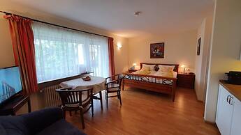 Casa Cristina- Kurpension und Appartements