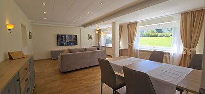 Casa Cristina- Kurpension und Appartements