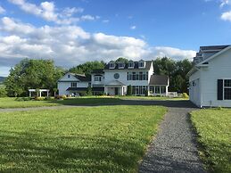 Loudoun Valley Manor