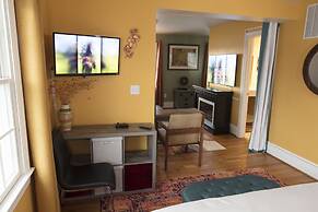 Loudoun Valley Manor