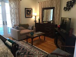 Loudoun Valley Manor