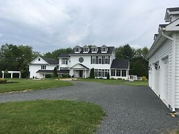 Loudoun Valley Manor