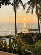 Hotel G Beach Resort and Restobar