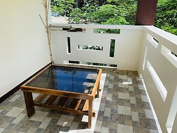 Hotel G Beach Resort and Restobar