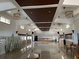 Hotel G Beach Resort and Restobar