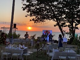 Hotel G Beach Resort and Restobar