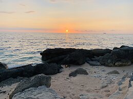 Hotel G Beach Resort and Restobar