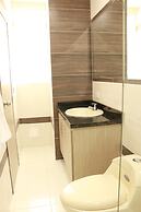 Apartasuites La Flora