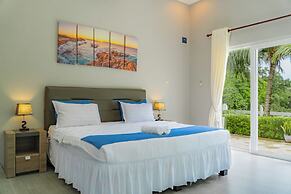 The Hawk's Nest Resort