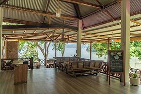 The Hawk's Nest Resort