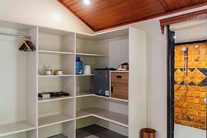 The Hawk's Nest Resort