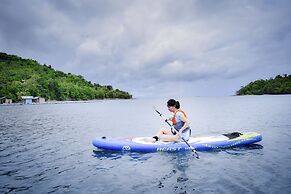 The Hawk's Nest Resort