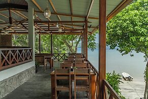 The Hawk's Nest Resort