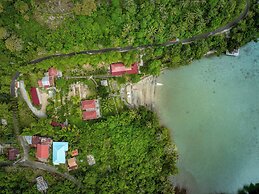 The Hawk's Nest Resort