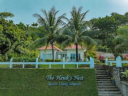 The Hawk's Nest Resort