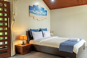 The Hawk's Nest Resort