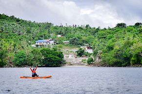 The Hawk's Nest Resort