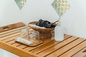 The Hawk's Nest Resort